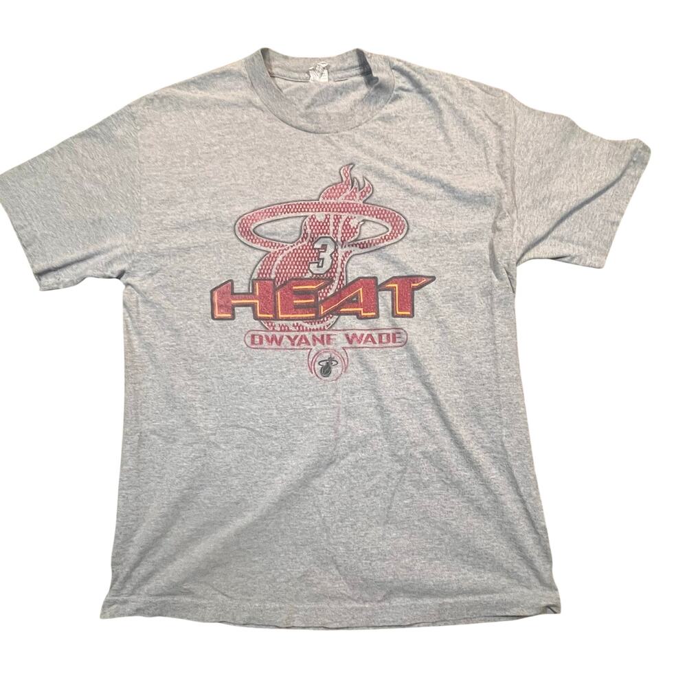 Miami‎ Heat Dwyane Wade #3 Graphic Tee NBA Basketball Shirt Gray Size Large